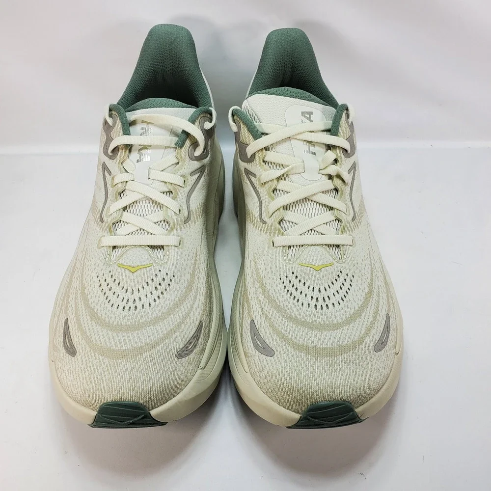 Hoka One One new without